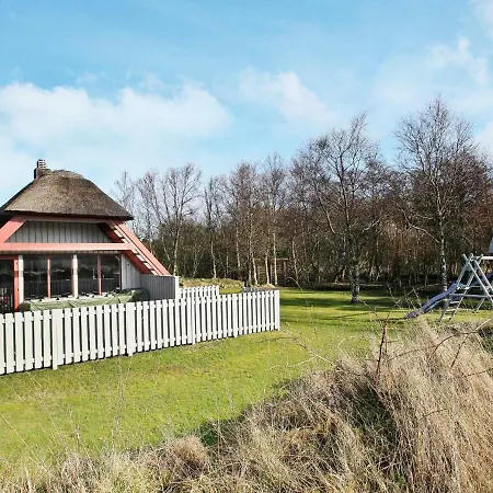 Three-bedroom Holiday In 86 Holiday home *
